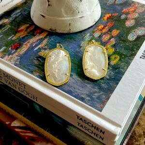 Kendra Scott Elle Earring